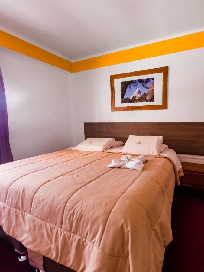 Hotel Valery II 瓦拉斯 外观 照片